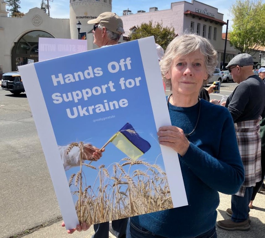 Nancy Fischer, co-founder of Yolo For Ukraine, showing support for Ukraine. Woodland, CA